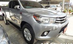 Hilux Revo Gray Smart Cab Pickup Truck Manual 2016 2.4L Diesel