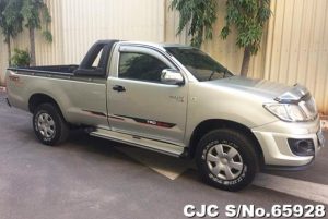 Hilux Vigo Single Cab 2.5 MT