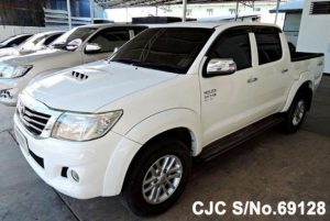 Hilux Vigo Champ, 3.0L Manual