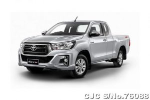 4x2 Hilux Revo Pickup Diesel 2019 Silver Color, Smart Cab, Z Edition.