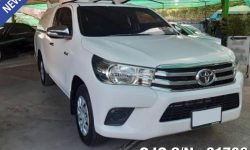 Toyota Hilux Revo White Manual Smart Cab 2016 2.4L Diesel