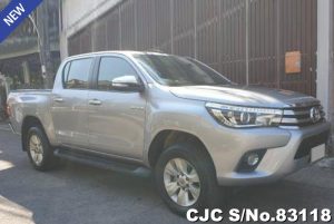 Toyota Hilux Revo Silver Manual 2016 2.4L Diesel