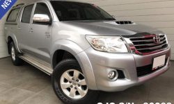 Toyota Hilux Vigo Silver Automatic 2014 3.0L Diesel