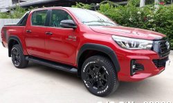 Toyota Hilux Revo Rocco Red Manual 2018 2.8L Diesel