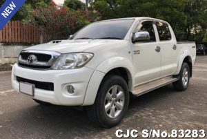 Toyota Hilux Vigo White Manual 2011 3.0L Diesel