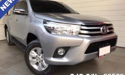 Toyota Hilux Revo Gray Automatic 2016 2.4L Diesel