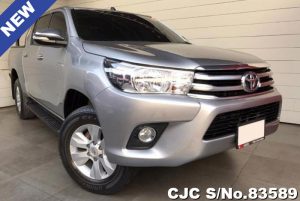 Toyota Hilux Revo Gray Automatic 2016 2.4L Diesel