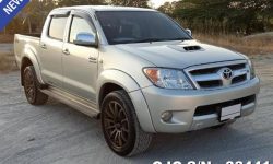 Toyota Hilux Vigo Silver Automatic 2005 3.0L Diesel