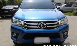 Used Toyota Hilux Revo Blue MT 2015 2.4L Diesel for Sale